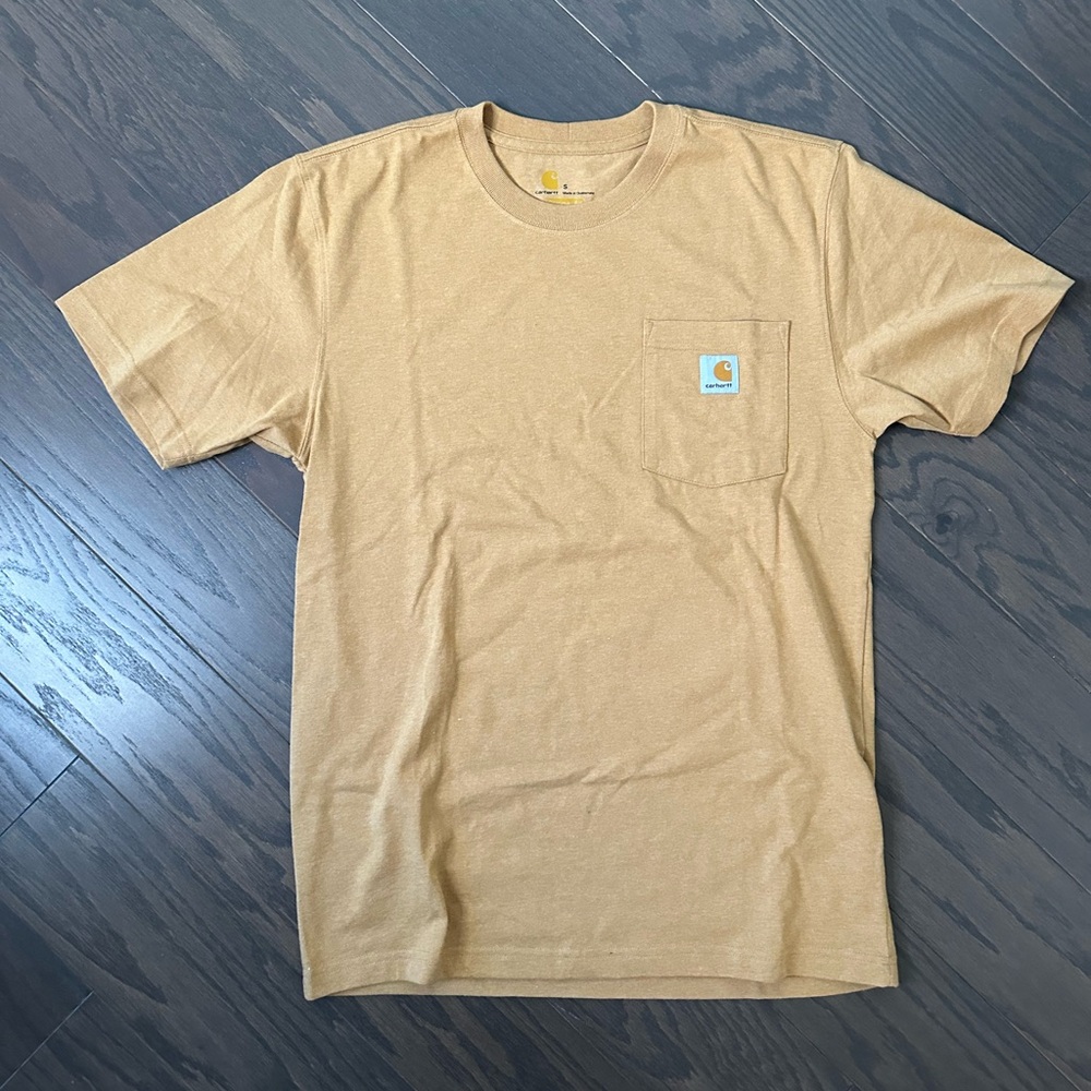 FLASH SALE: Carhartt T Shirt Camel Color NWOT